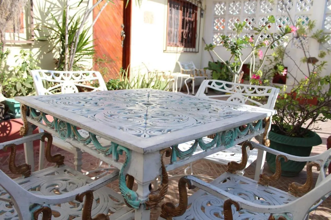 Cancun Guest House 3 Near Ado Bus Terminal And 25 Min From/To Airport By Shuttle 0*,  Mexico