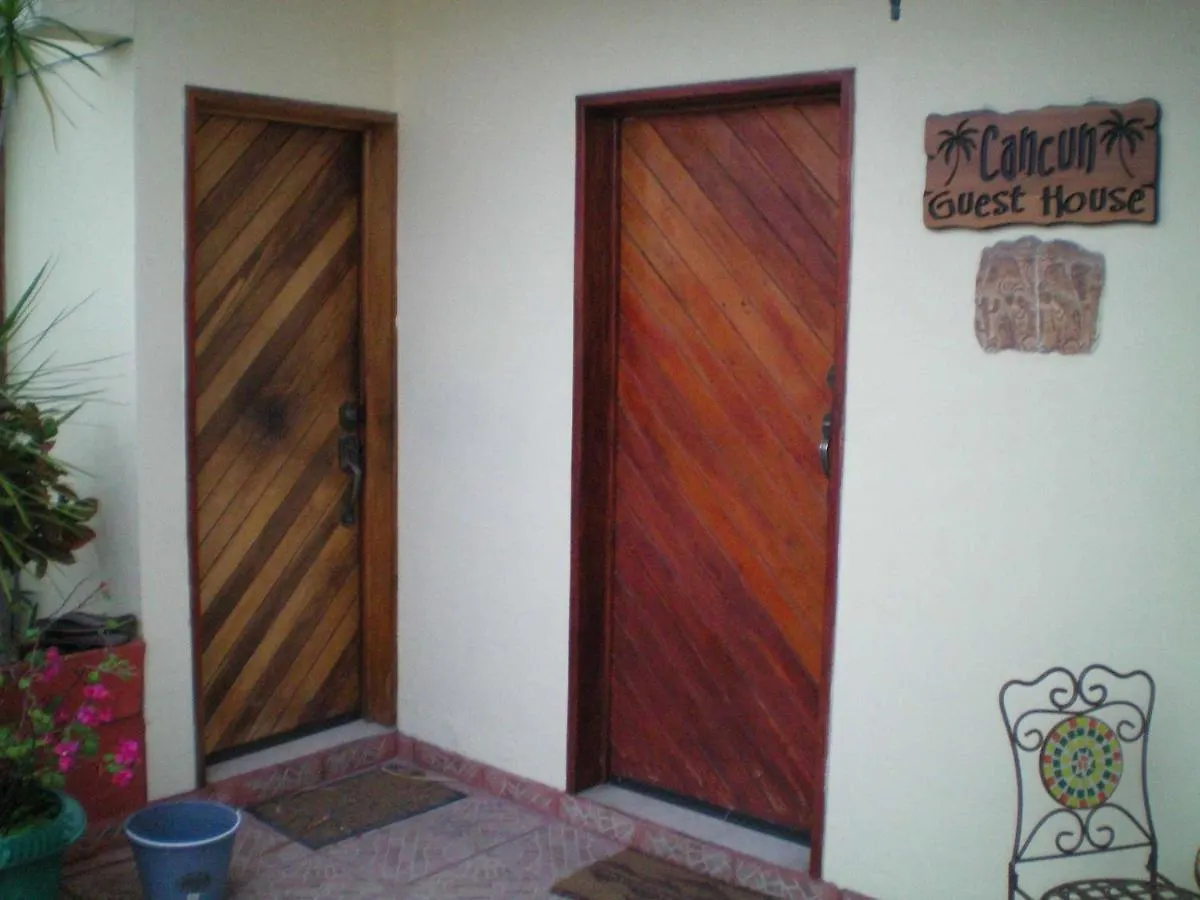 Cancun Guest House 3 Near Ado Bus Terminal And 25 Min From/To Airport By Shuttle
